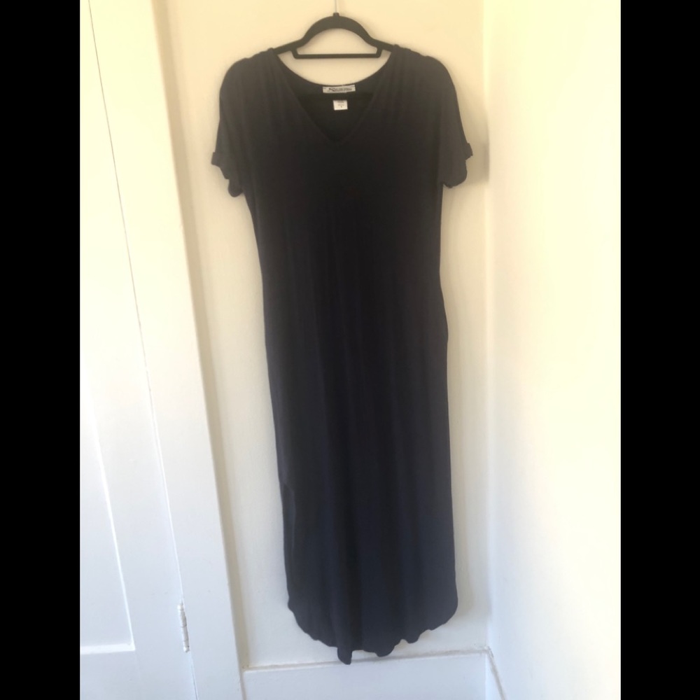 Maxi Dress in Navy blue!
